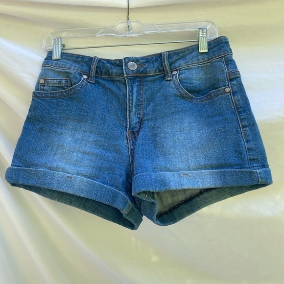 Blue asphalt blue jean shorts with cuffs, size 9 - Picture 1 of 8